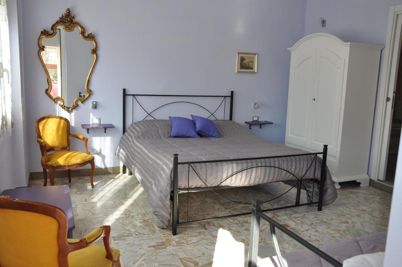 B&B Mila E Nan Borghetto Santo Spirito Eksteriør billede